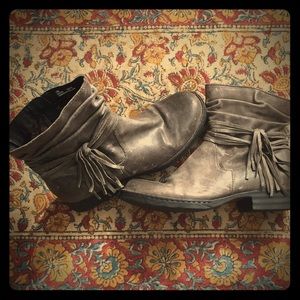 Born Leather Ankle Boots!